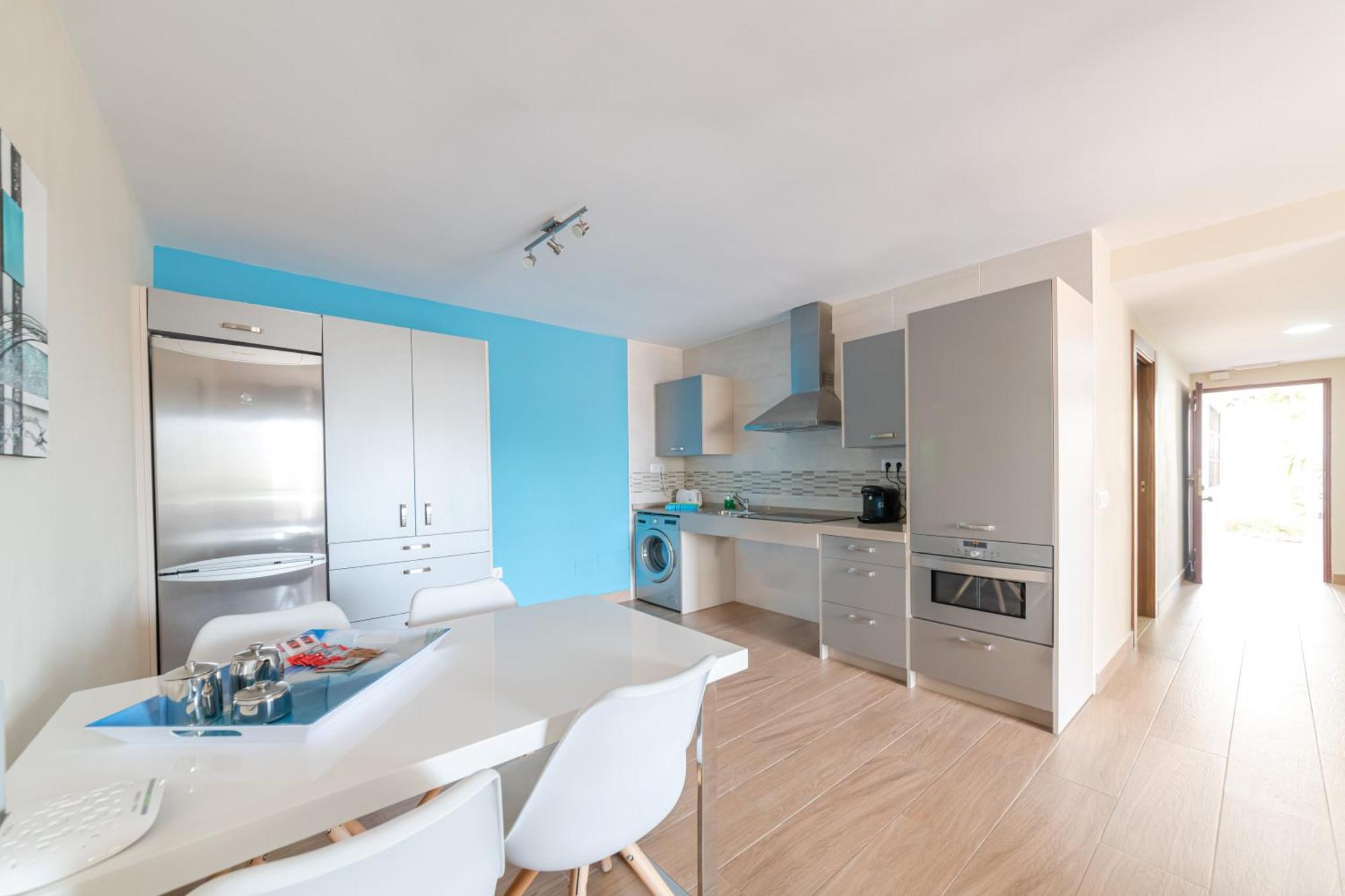 Pueblo Evita Premium Suites 贝纳尔马德纳 外观 照片